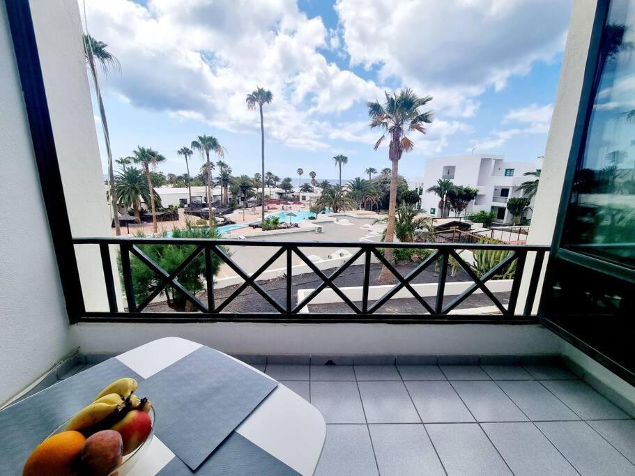 Luxury Ocean View Playa Roca Leilighet Costa Teguise Eksteriør bilde