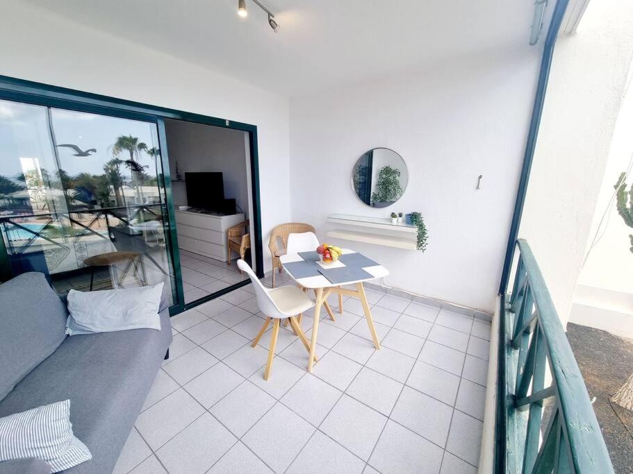 Luxury Ocean View Playa Roca Leilighet Costa Teguise Eksteriør bilde