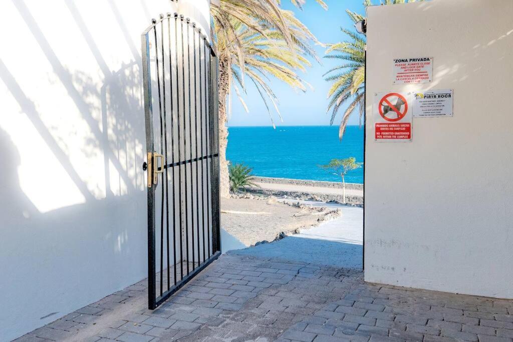 Luxury Ocean View Playa Roca Leilighet Costa Teguise Eksteriør bilde