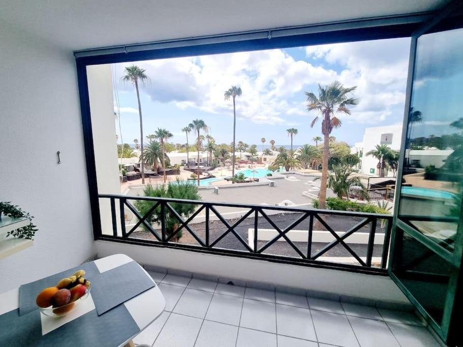 Luxury Ocean View Playa Roca Leilighet Costa Teguise Eksteriør bilde