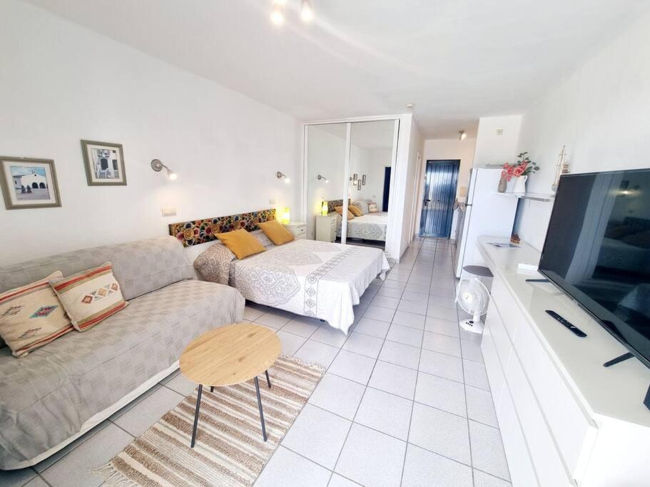 Luxury Ocean View Playa Roca Leilighet Costa Teguise Eksteriør bilde