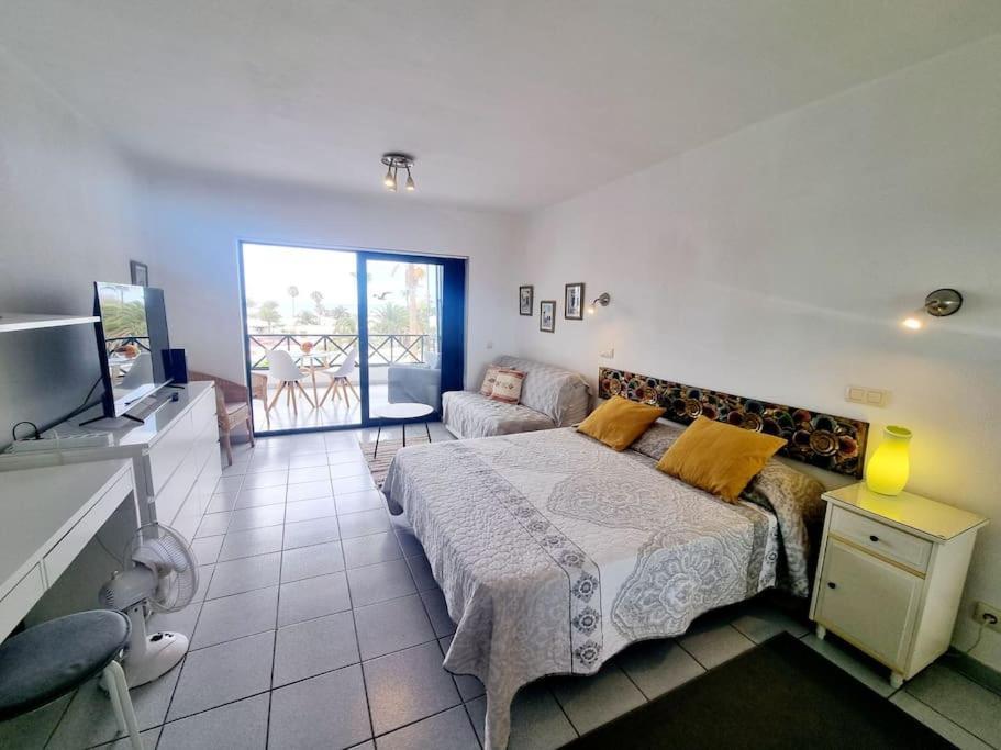 Luxury Ocean View Playa Roca Leilighet Costa Teguise Eksteriør bilde