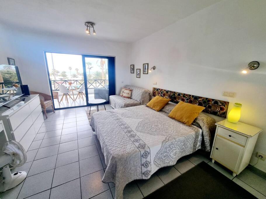Luxury Ocean View Playa Roca Leilighet Costa Teguise Eksteriør bilde